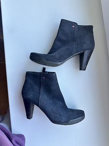 Tommy Hilfiger ja Timberland jalatsid suurus 38 (4 foto / 9)
