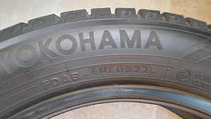 Шины 175/60/R16 Yokohama ice GUARD ig60 7.7mm 2022 (3 фото из 10)