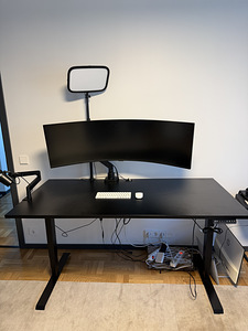 Elektriline laud Herman Miller (1 foto / 4)