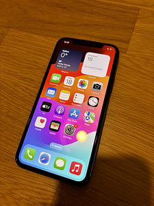 Apple iPhone 11 Pro 256 GB (3 foto / 4)