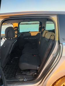2012 Peugeot 5008 (3 foto / 6)