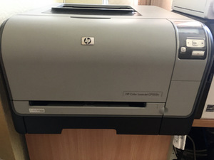 HP Color LaserJet CP1515n printer (2 foto / 2)