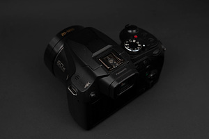 LUMIX DC-FC82 - 20-1200mm f2.8-5.9 (3 foto / 6)