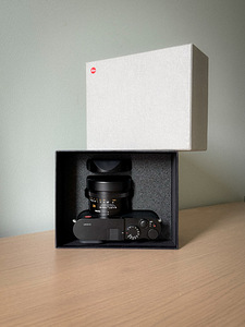 Leica Q Hübriidkaamera (4 foto / 4)