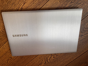Samsung sülearvuti 15" (2 foto / 6)