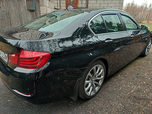 BMW 530 D XDrive Facelift (3 foto / 8)