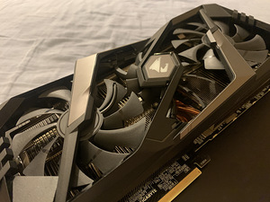 Gigabyte AORUS GeForce RTX 2080 SUPER (2 foto / 7)