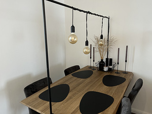 Laua valgusti (raam + tuled)