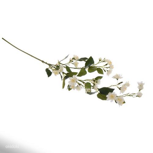 Искусственный цветок на стебле жасмина (фото #2)