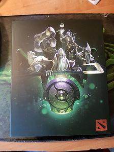 Collectable Aegis of the Champions The International 2018 (2 foto / 3)