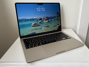 MacBook Air M3 13” 2024 (8GB/256GB) аккумулятор 98% (2 фото из 7)
