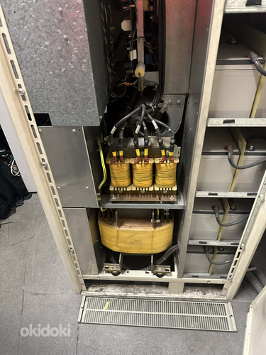 Tööstuslik UPS IMV SitePro 3‑faasiline + akud