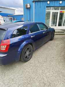 Крайслер 300c (2 фото из 6)