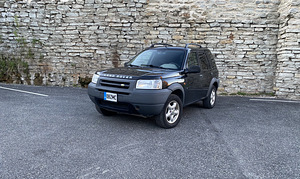 Land Rover Freelander 2.0 85 кВт автомат (1 фото из 13)