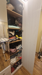 Müüa kasutatud riidekapp (3 foto / 3)