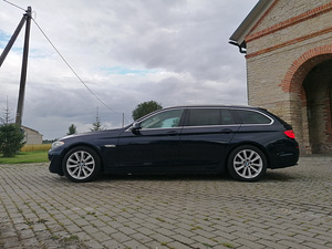 BMW f11 525d 150kw (9 foto / 14)