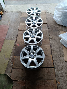 Volvo originaal veljed 16