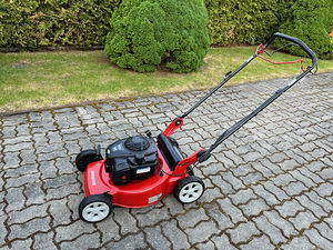 Iseliikuv muruniiduk Jonsered LM 2146CMD (Husqvarna) (7 foto / 7)