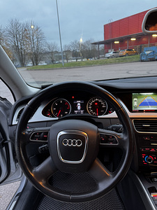 Audi A4 Allroad 3.0 176kW (14 foto / 15)