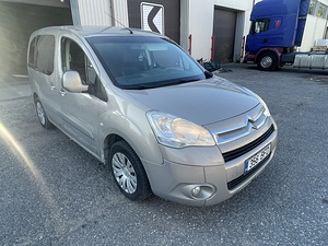 M: citroen berlingo multispace 2011a 1.6d (2 foto / 10)