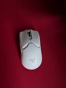 Razer Viper V2 Pro White (2 foto / 3)