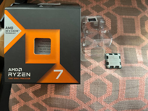 AMD Ryzen 7800x3D (1 фото из 2)