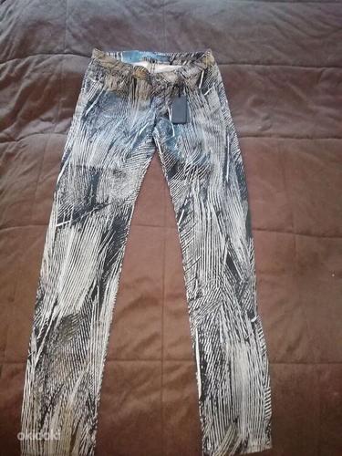 Новые джинсы GUESS 158-164см (фото #1)
