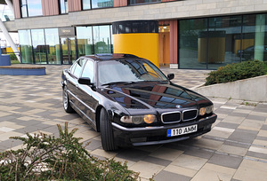 BMW e38 730d 142kw 2001 (7 фото из 14)