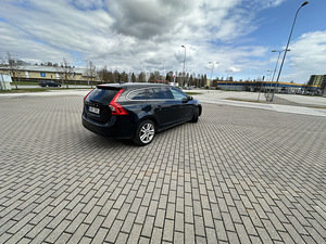 Volvo V60 D3/D4 2011