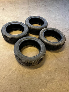 Hankook Icept RS2 lamellrehv 195/50/15 DOT2023 7.5mm mustrit (1 foto / 5)