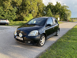 Toyota Yaris T-Sport 77kw 950kg (3 foto / 11)