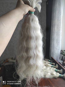 Juuksed lokkis blondid (2 foto / 3)