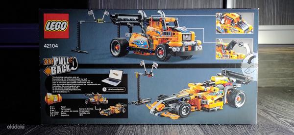 Lego Technic Race Truck 42104. (foto #2)