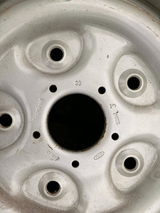 Müüa Ford Transit 14" originaal terasvelg 1tk. 5,5x14 ET60 (3 foto / 3)