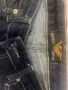 Armani Jeans naiste teksapüksid (4 foto / 5)