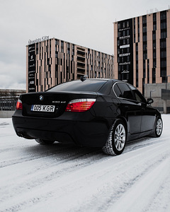 BMW 530d XD 3.0 173kw 2007 (4 foto / 9)