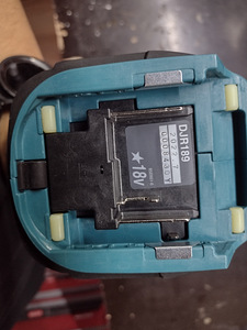 Makita DJR189 TIIGERSAAG (2 foto / 3)