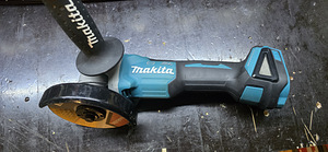 Makita DGA506 nurklihvija (2 foto / 2)
