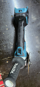 Makita DGA511 болгарка (3 фото из 3)