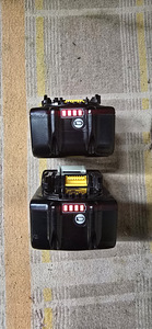 Makita 18v aku x 2tk (3 foto / 4)