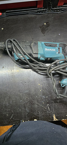 Makita HR2630 puurvasar (2 foto / 3)