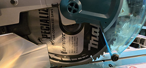 Makita LS1219L + WST06 (2 foto / 5)