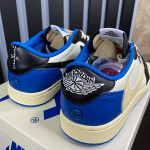 NIKE Jordan 1 Low Fragment x (2 foto / 3)