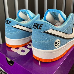 Nike SB Dunk Low (3 фото из 3)