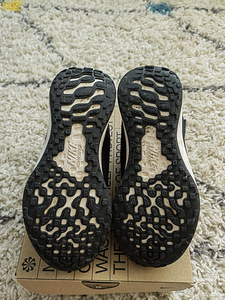 Nike tossud s. 31 (4 foto / 7)