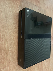Xbox one 500gb+ pult (2 foto / 3)