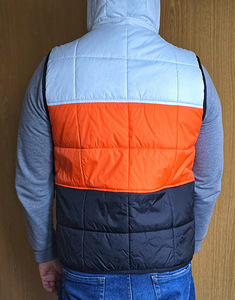 M: vest (2 foto / 4)