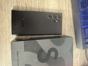 Samsung s22 ultra (2 foto / 3)