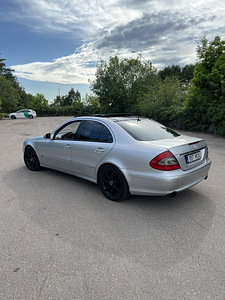 MERCEDES-BENZ E 280 CDI (3 foto / 12)