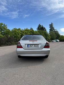 MERCEDES-BENZ E 280 CDI (5 foto / 12)